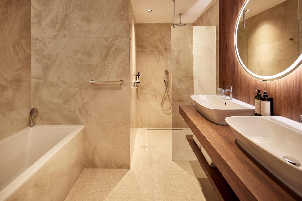 Van Der Valk Hotel Lelystad Eksteriør billede